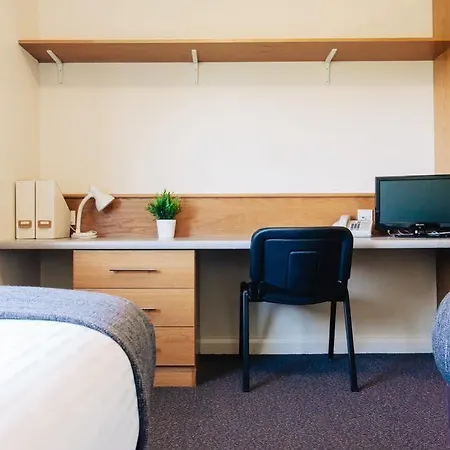 Dublin City University Hotel 3*
